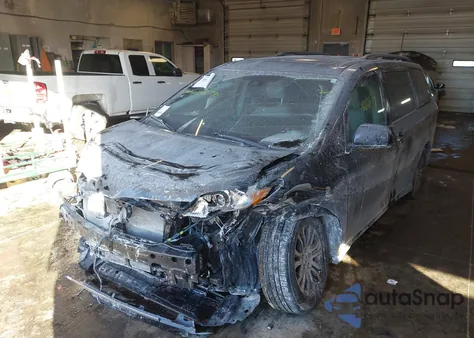 2019 Toyota Sienna Xle 8 Passenger from USA, damaged, VIN 5TDYZ3DC8KS984979